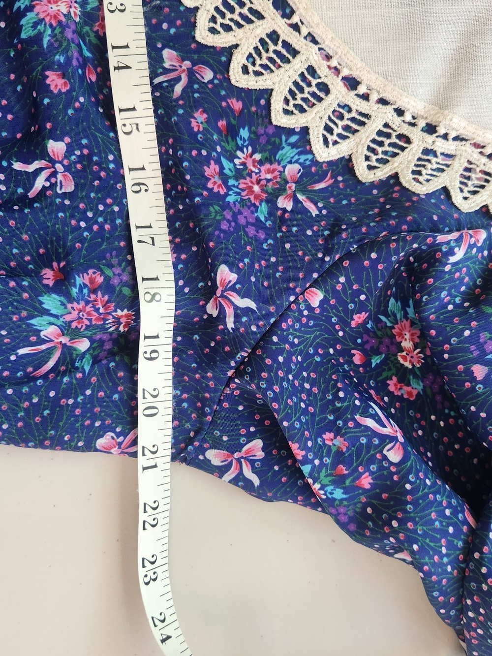 Vintage Navy Floral Dress with Lace Bib Collar - Picture 9 of 12